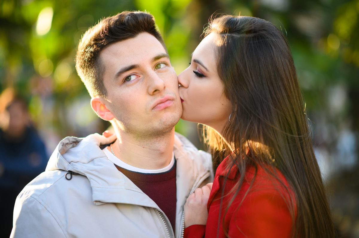 Can you get Chlamydia from Kissing? Lets Look at Facts